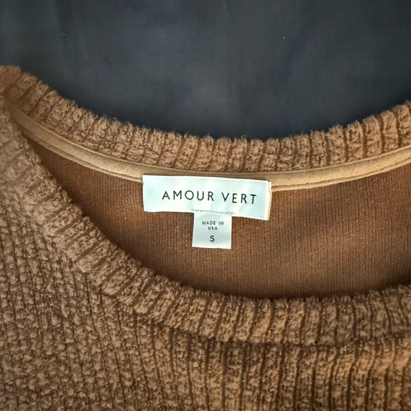 Amour Vert Long Sleeve Brown Dress - Picture 2 of 2